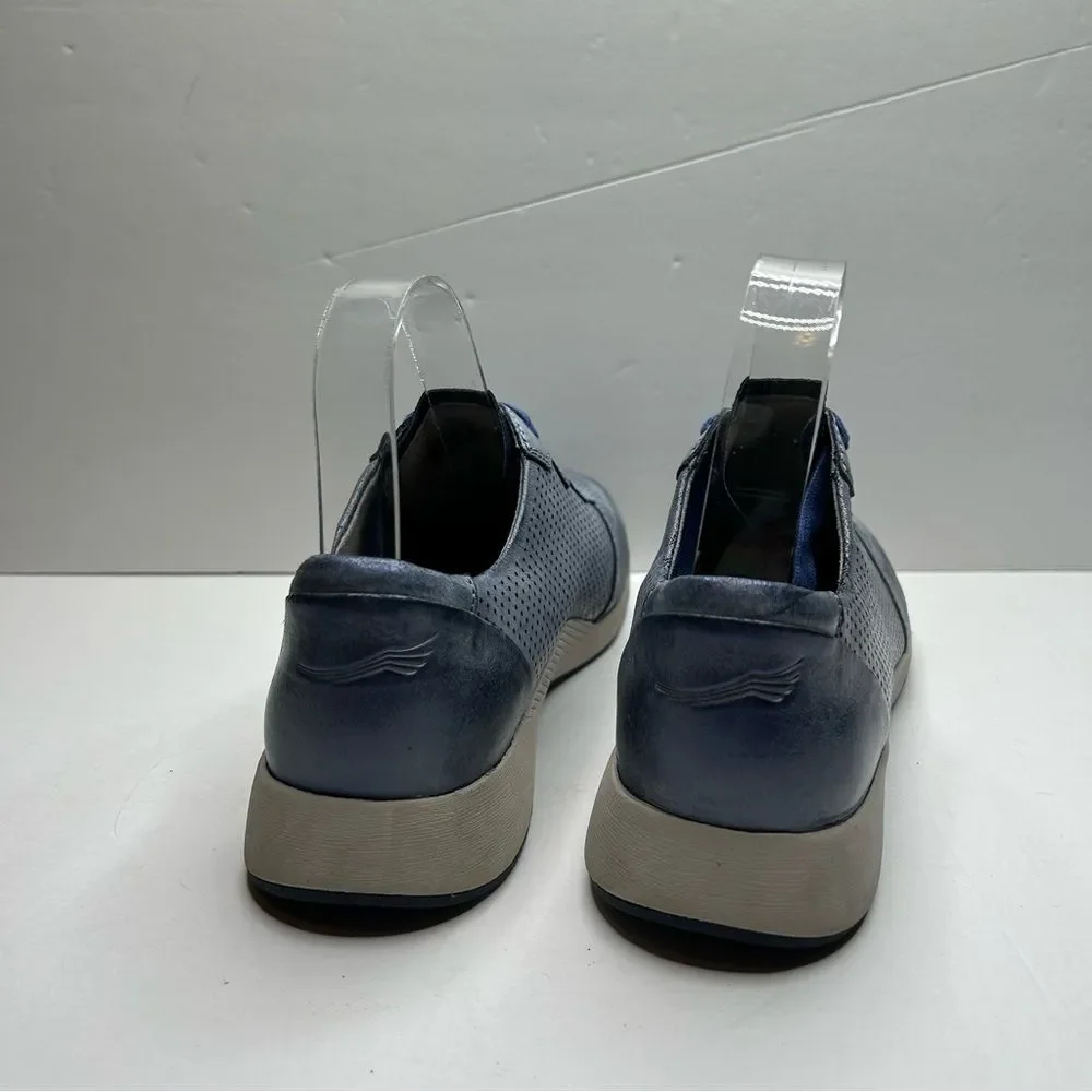Dansko Blue leather Low-Top Sneakers shoes 38 Perforated Design